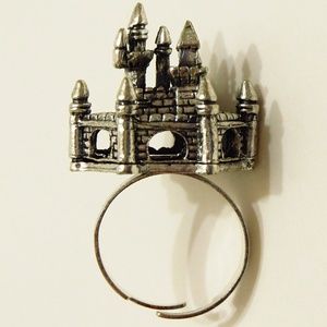 Castle Ring